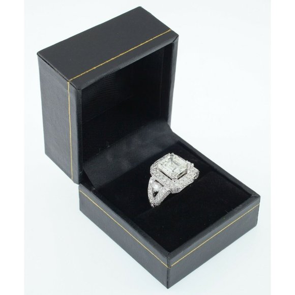 18k White Gold Emerald Cut Diamond Solitaire Ring w/ Accent Stones TDW = 4.5 ct - Picture 12 of 12